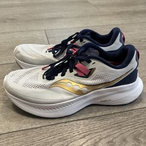 Saucony Guide 15 Women’s Running Shoes Size 7 Stability Lightweight Comfort